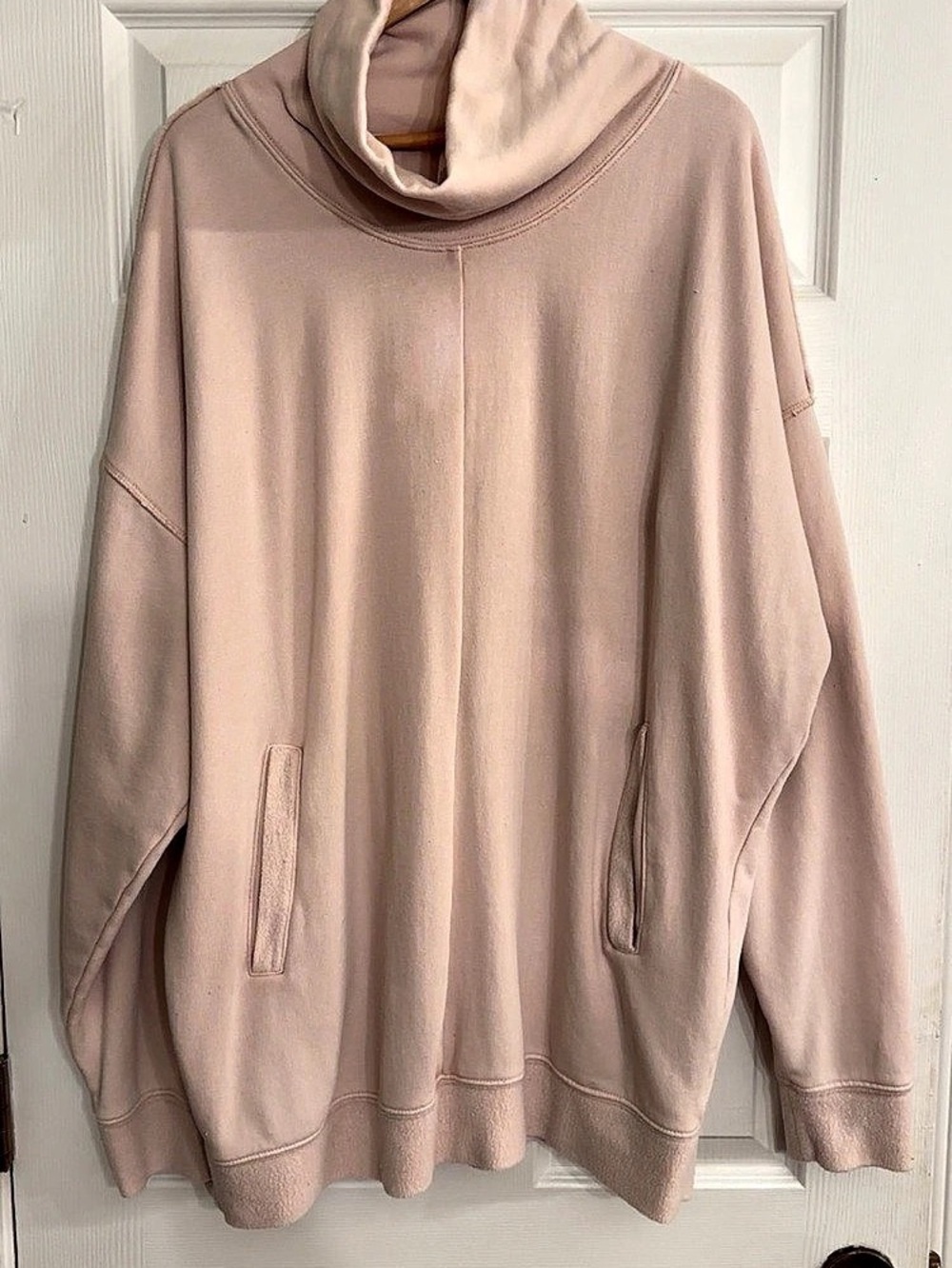 Free People Oversized Cowl Neck Pullover Sweatshirt in Pink Size Medium
